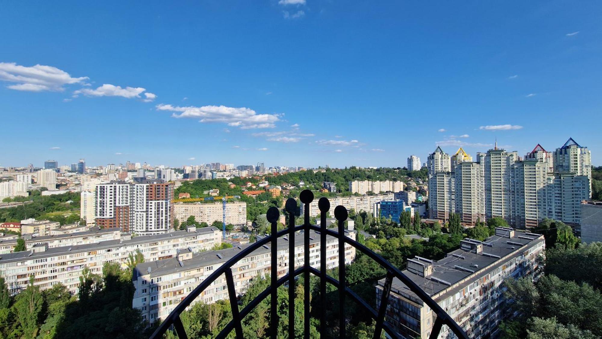 Apartment перлина міста з чудовим видом на весь